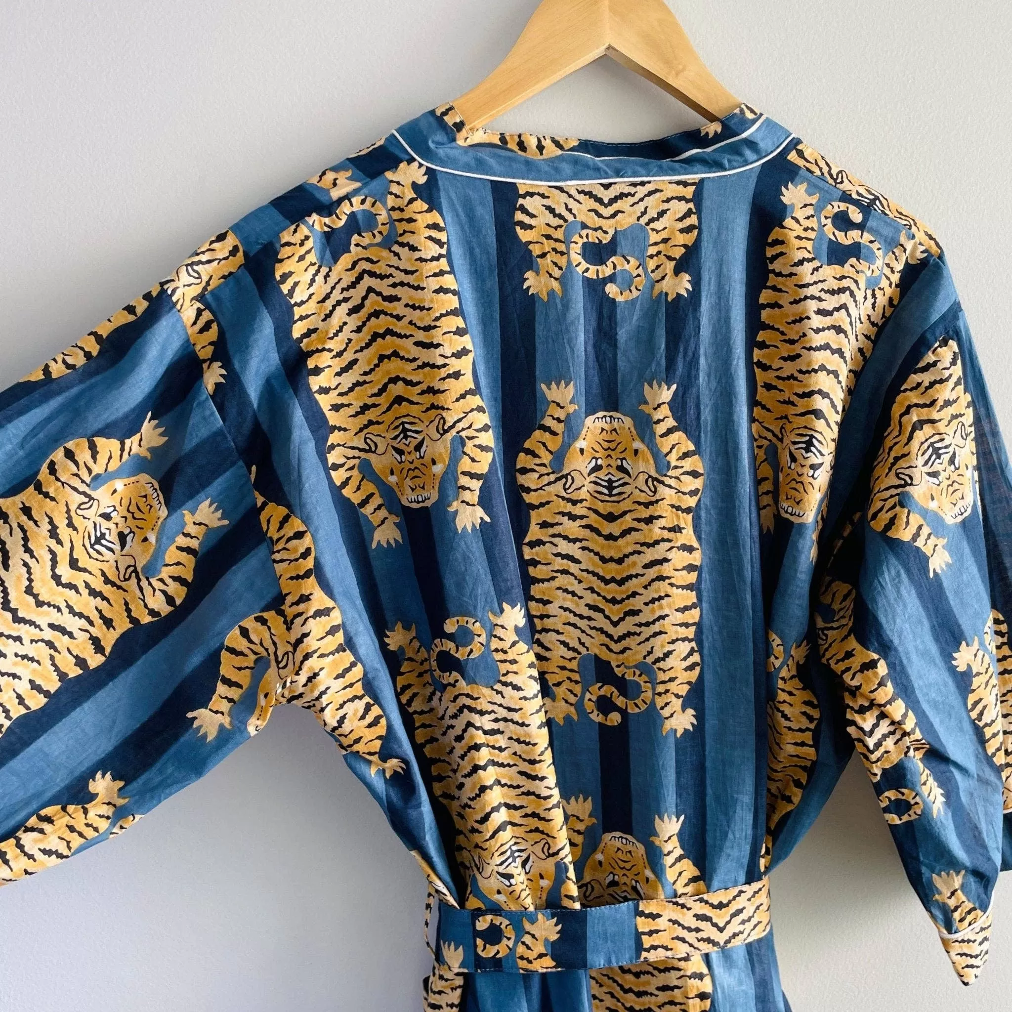 100% Cotton Block Printed Kimono Robe- Blue Tiger