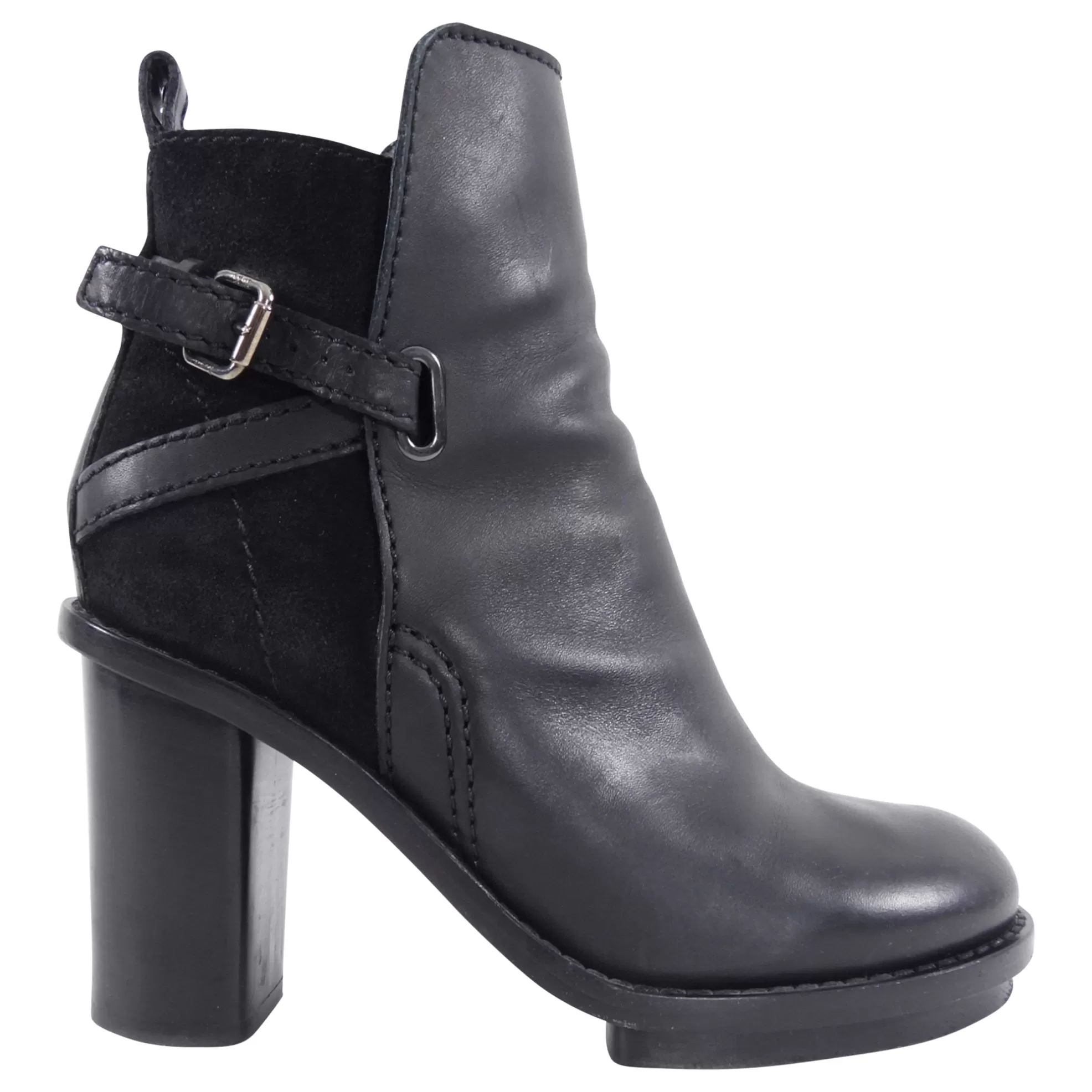 Acne Studios Black Leather and Suede Ankle Boots - 38