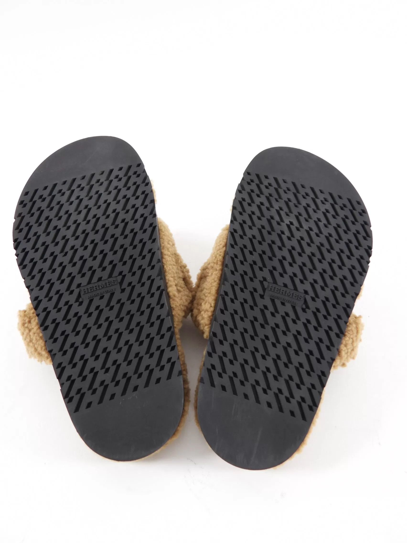 Hermes Chypre Shearling Sandals - 37