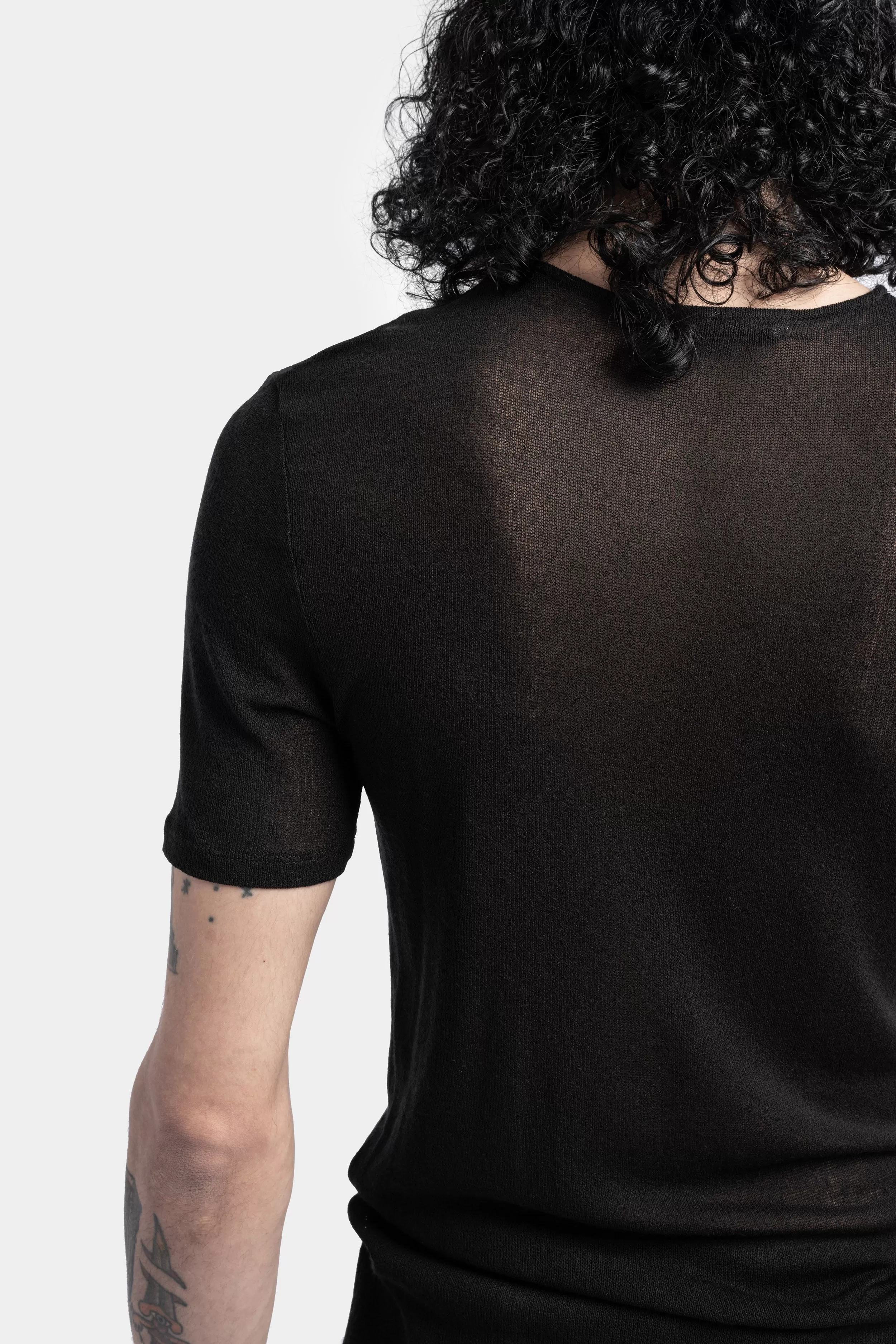 Lightweight knit t-shirt