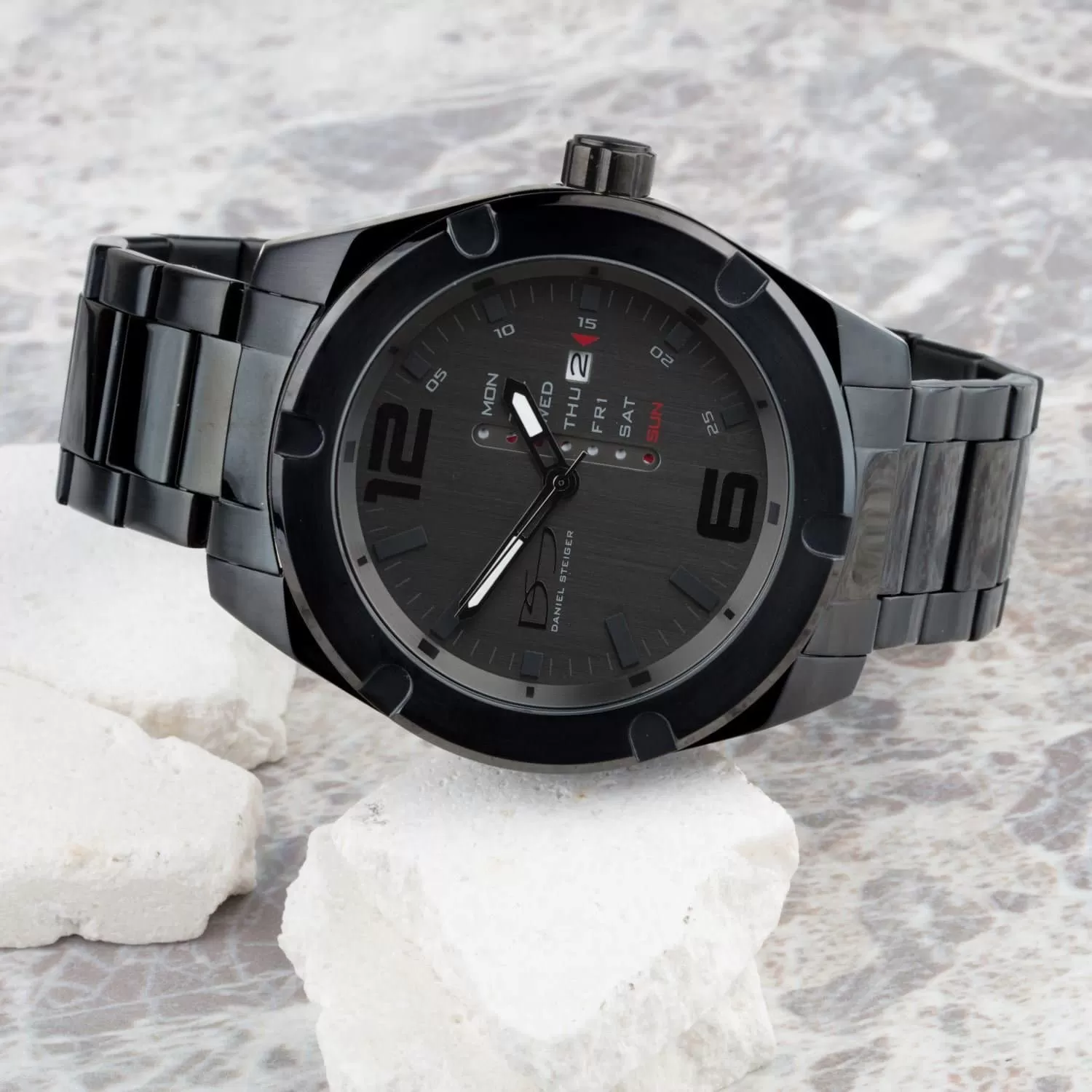 Linear Day Date Black Watch