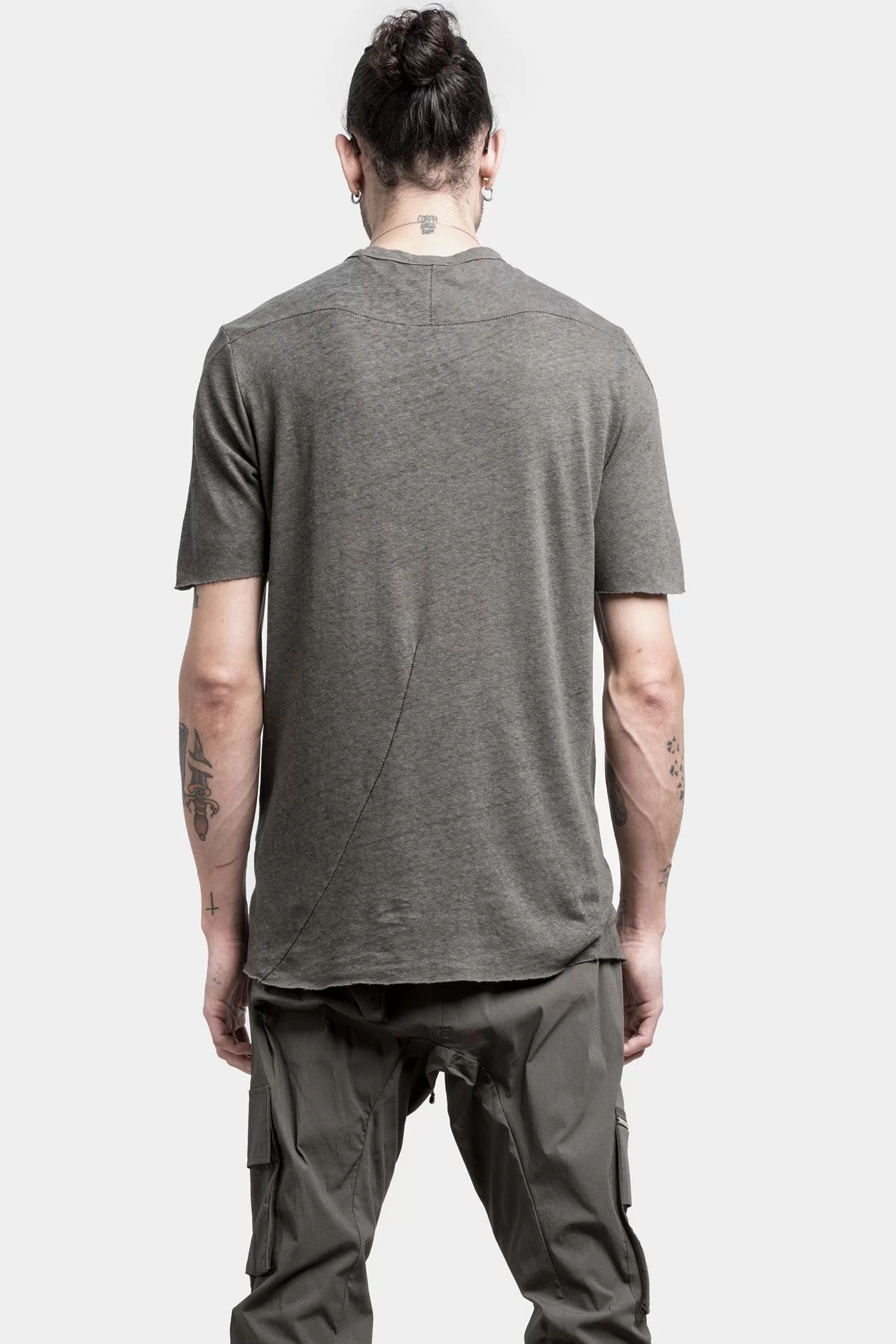 Linen blend scar-stich tee, Dirty Ivy green