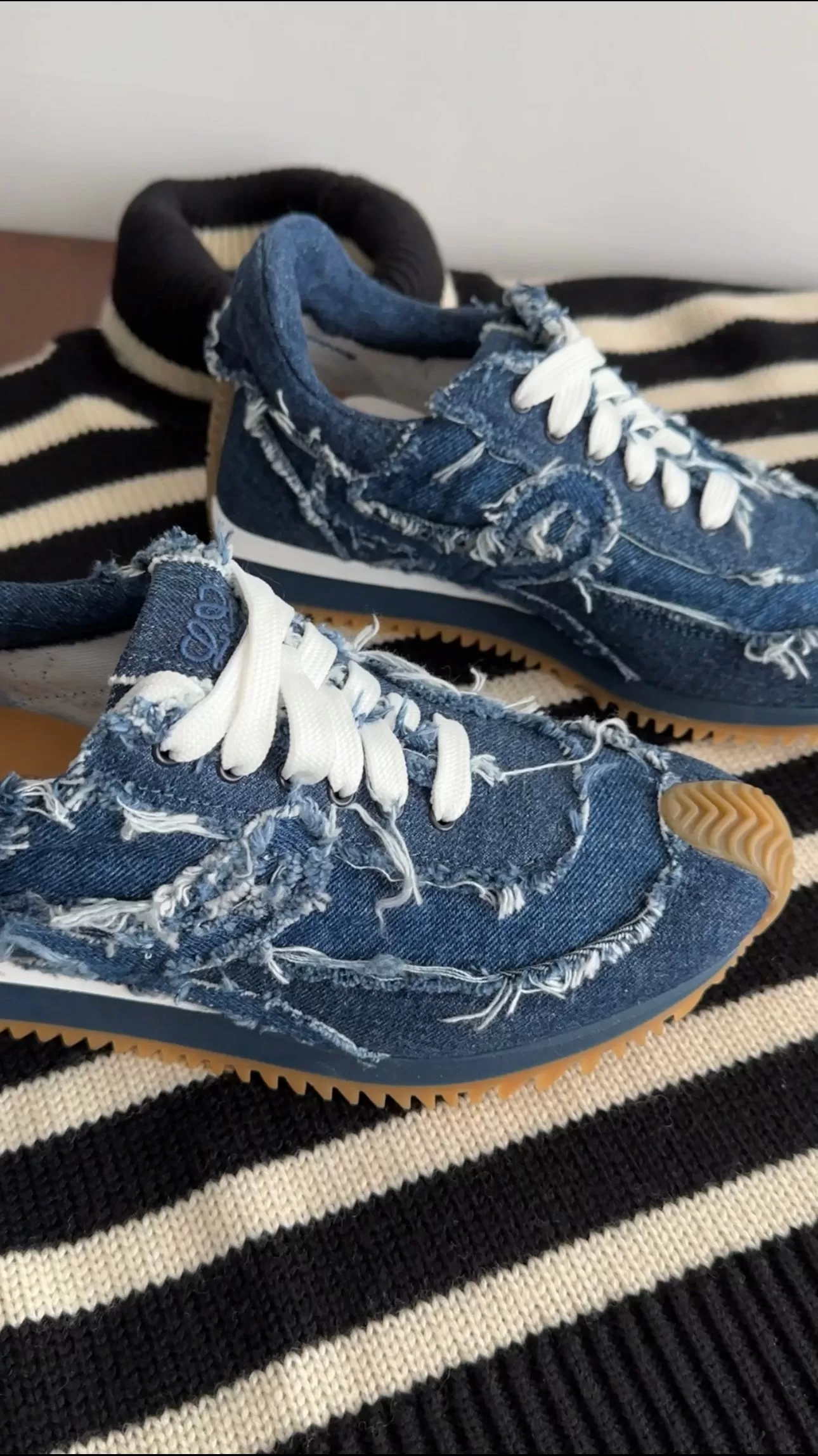 Loewe Blue Denim Anagram Frayed Edge Sneakers - 37