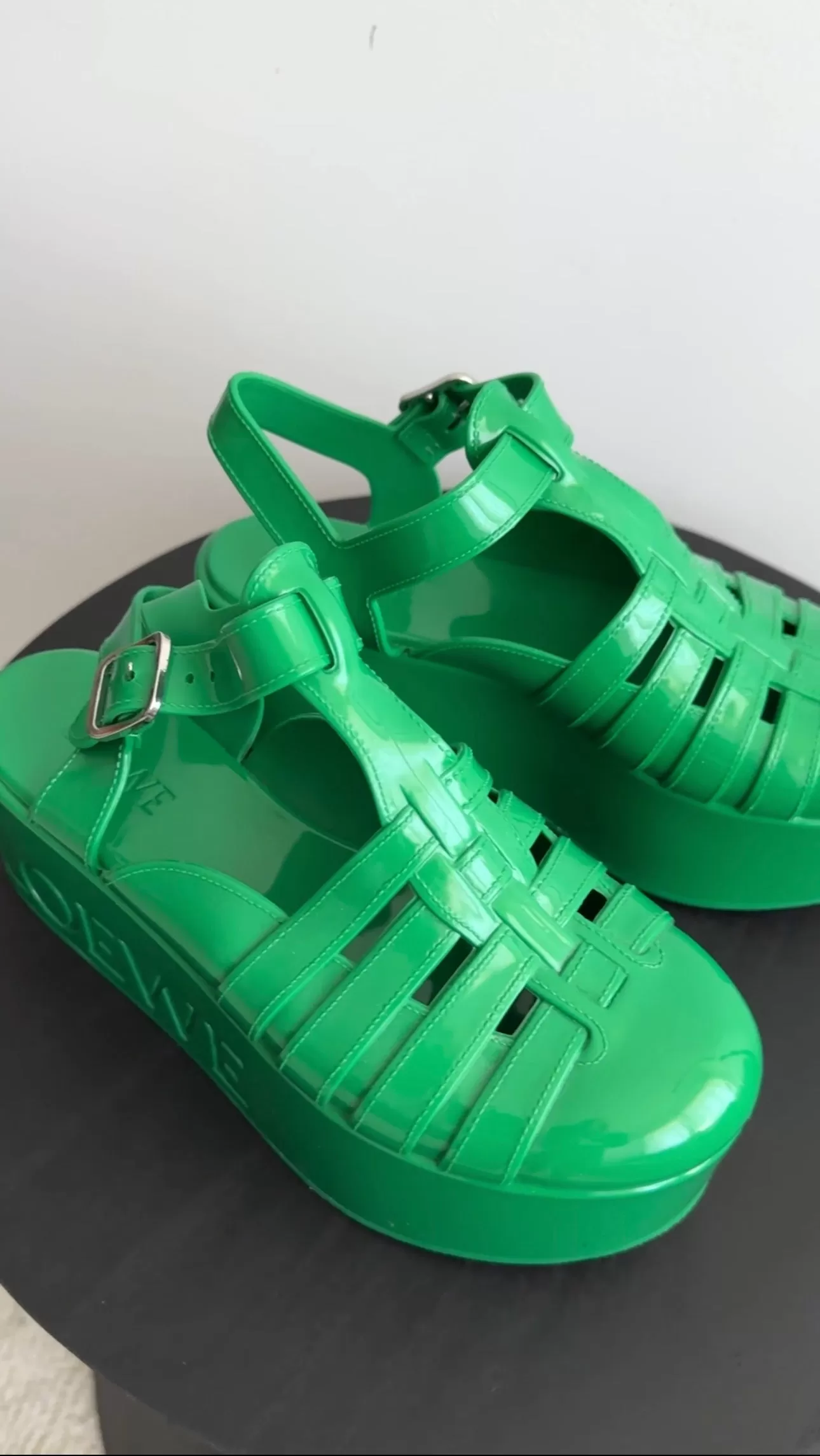 Loewe Green Rubber Logo Platform Fisherman Sandals - 37 / 7