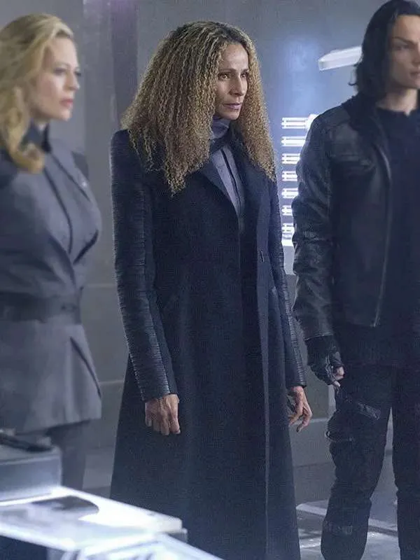 Michelle Hurd Star Trek: Picard Black Coat