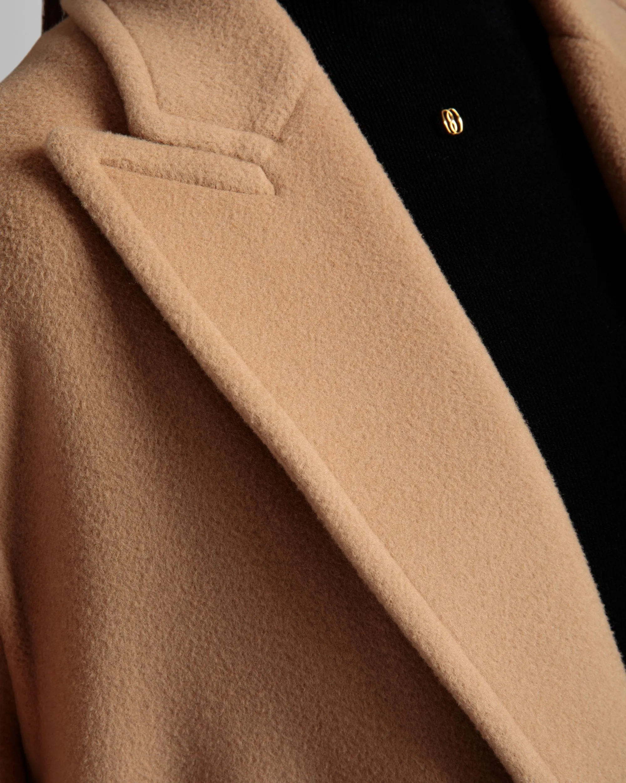 Single-Breasted Coat In Camel Cashmere Wool Mix 