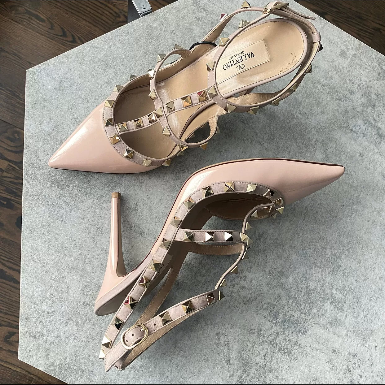 Valentino Rock Stud Nude Patent High Heels - USA 7