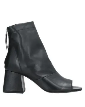 Vic Matiē Women Ankle boots Black 3 UK